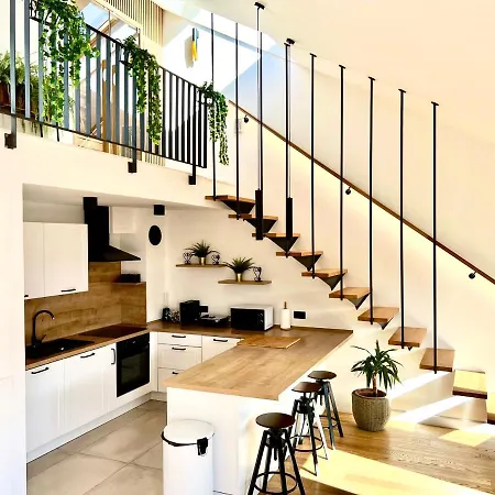 Apartment Aria &