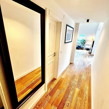 Aria & Apartment *